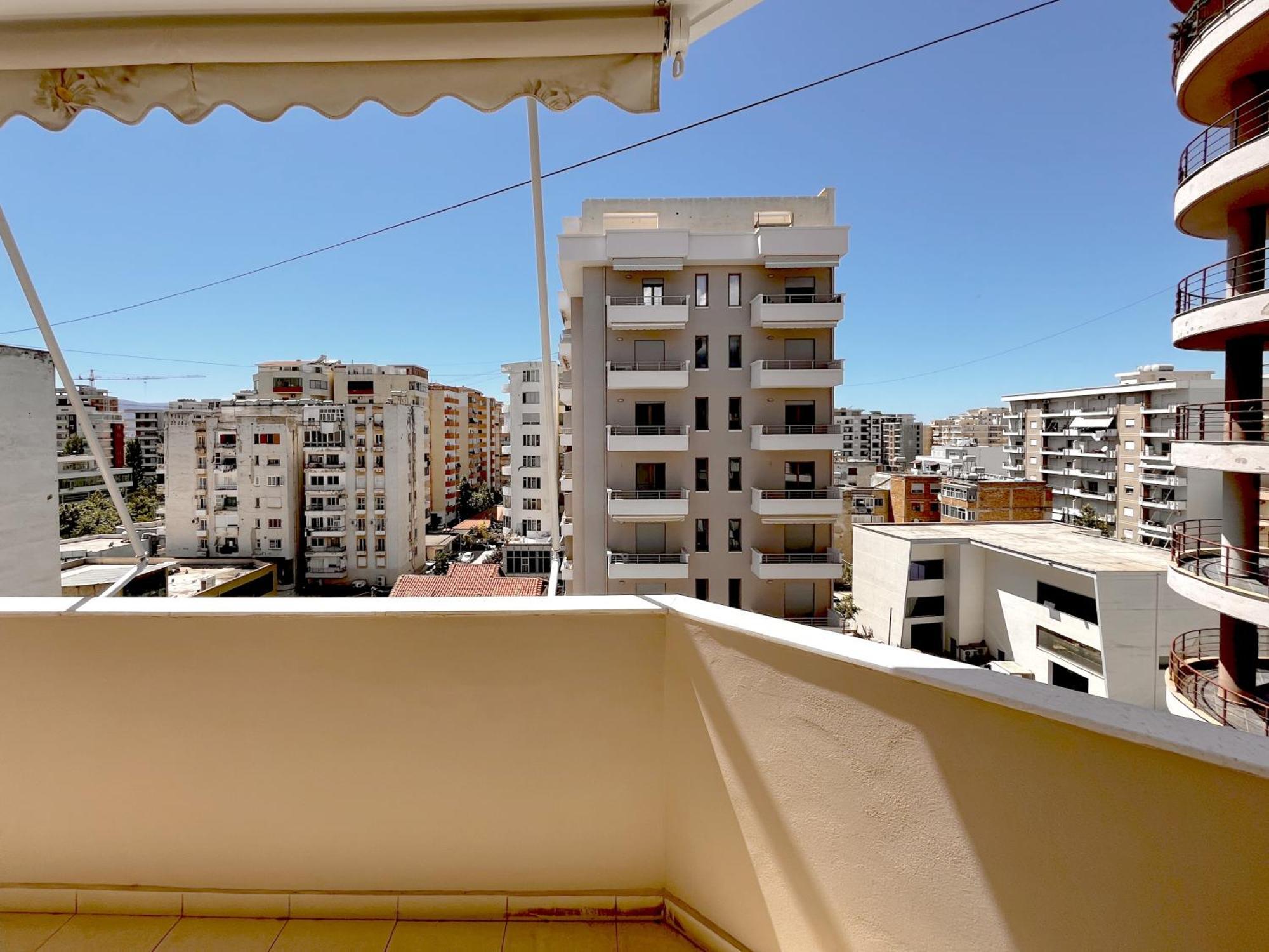 Kam Apartments In The City Center Wlora Zewnętrze zdjęcie