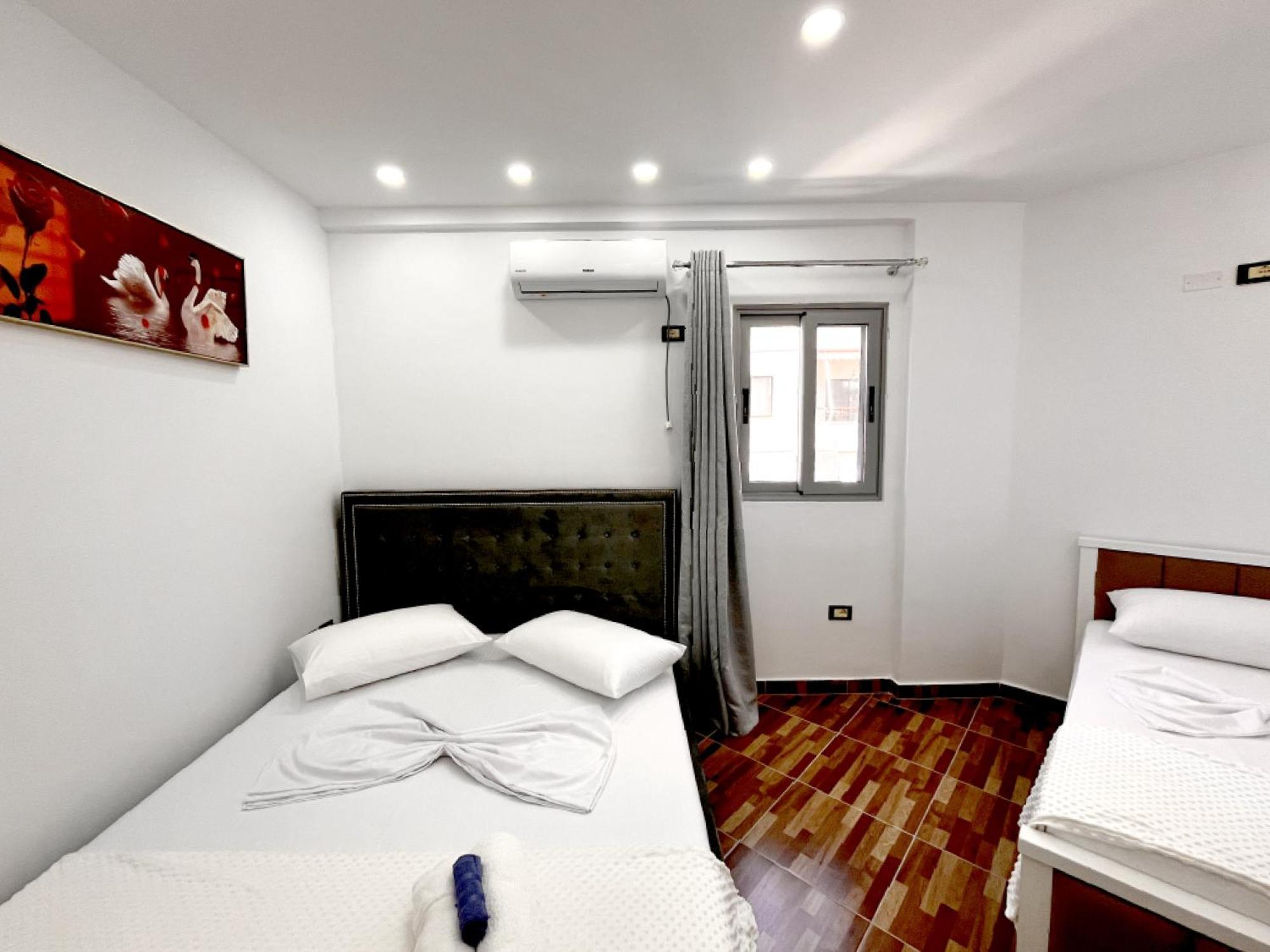 Kam Apartments In The City Center Wlora Zewnętrze zdjęcie
