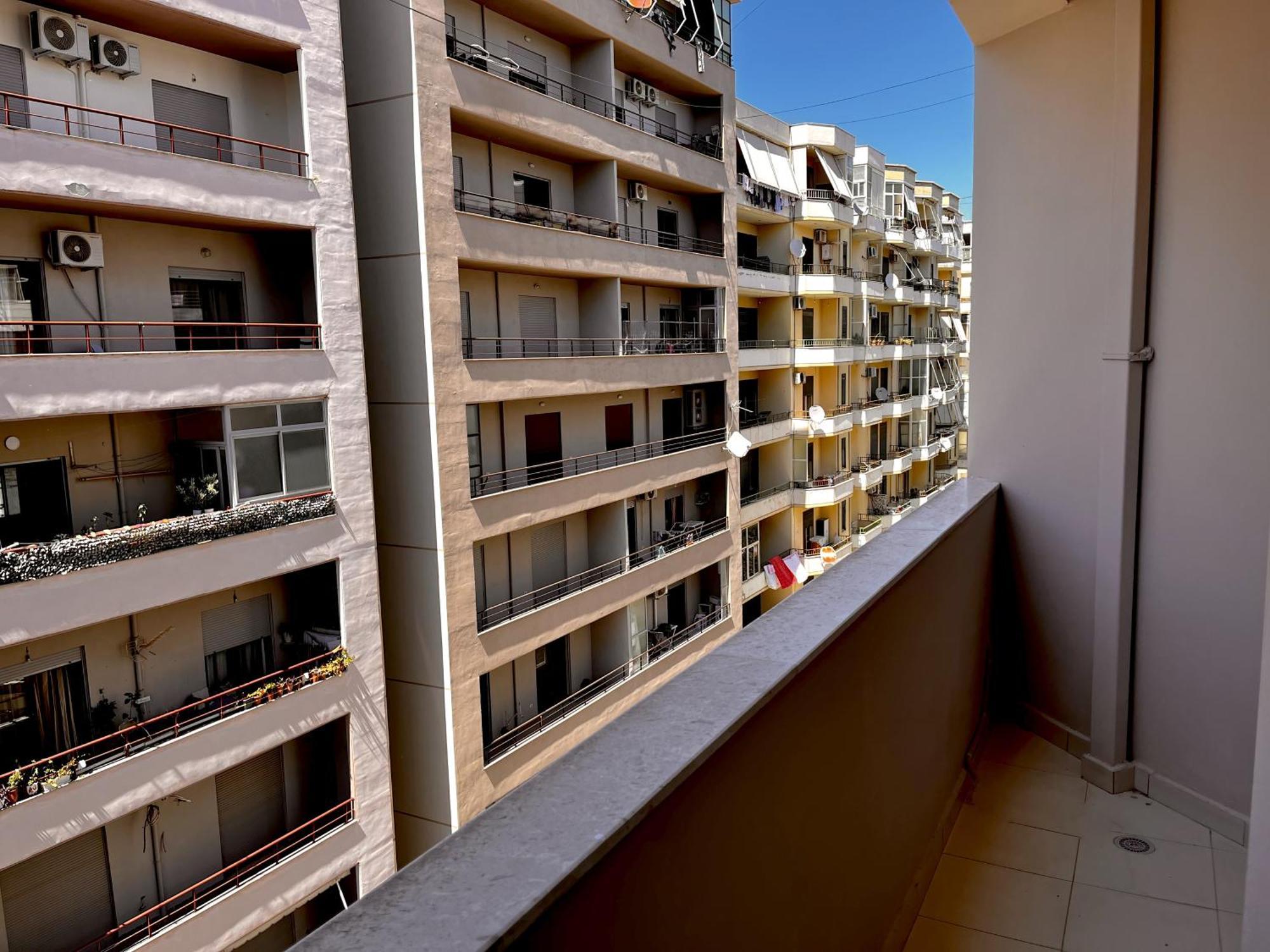 Kam Apartments In The City Center Wlora Zewnętrze zdjęcie